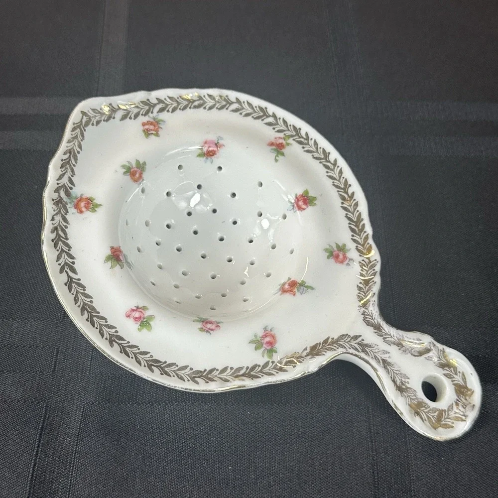 Antique Porcelain Handled Tea Strainer Pink‎ Roses Gold Laurel Shabby Chic